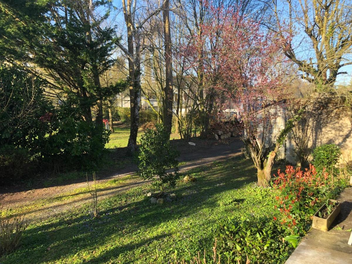 Behuard : Maison Vue Loire Exteriör bild